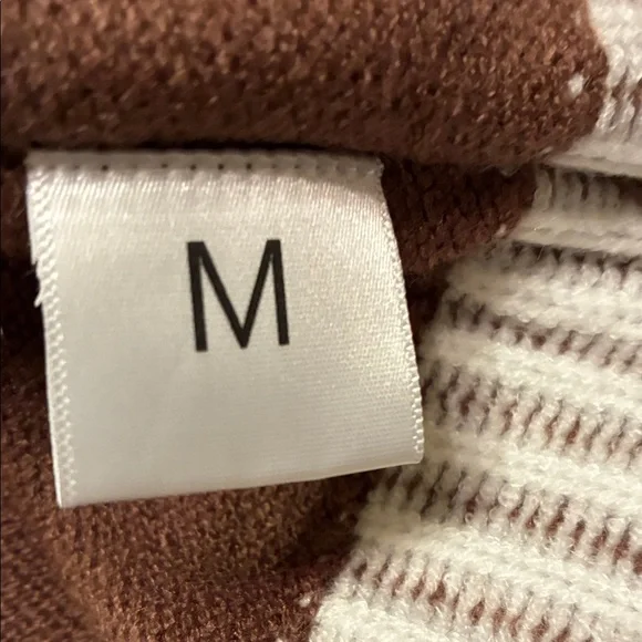 NWT Brown Sweater with white Striped Collar Felled Seams Oversized Medium - Picture 7 of 8